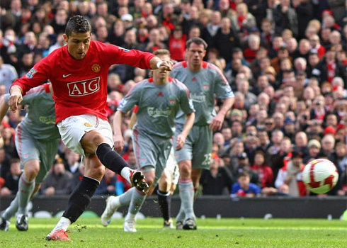 Liverpool từng chê Cristiano Ronaldo