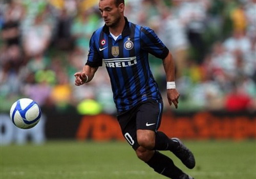 Man Utd không nên mua Wesley Sneijder !