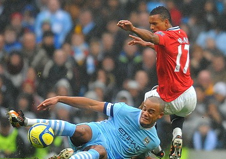 Man City có thể mất Kompany 4 trận