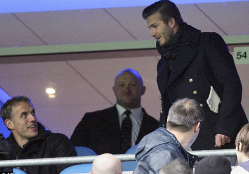 Becks và con trai đi xem trận đấu của M.U