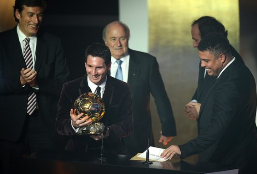 Xavi: Được Messi khen sướng hơn đoạt Quả Bóng Vàng