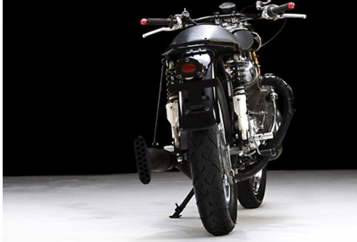 Raven - Xế nổ trị giá 25.000 USD