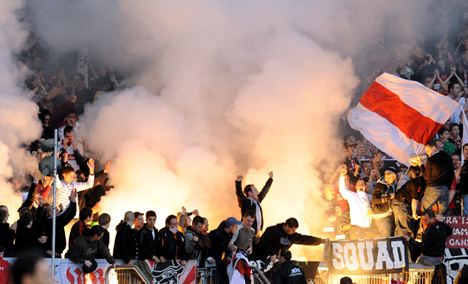 Hooligans Đức ngày càng bạo lực
