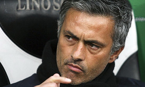 Khi Madrid làm gì cũng bị... chê