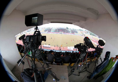 Còn gì để “máu lửa”