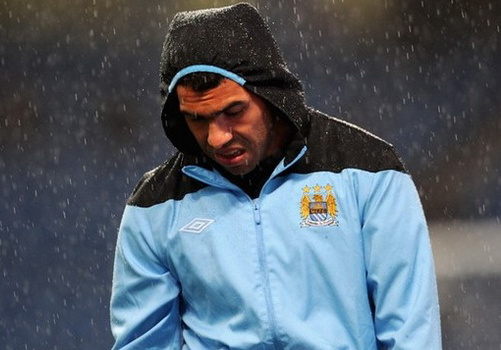 Không có Milan, Tevez vẫn nóng 100 độ