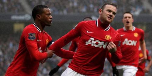 Sir Alex tiết lộ lí do để Evra thay vì Ferdinand làm đội trưởng