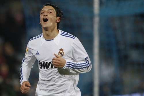 Video: Đây là lí do Mourinho lựa chọn Mesut Ozil