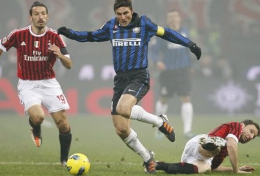 Đội hình tiêu biểu vòng 18 Serie A: Dấu ấn Zanetti và Samuel