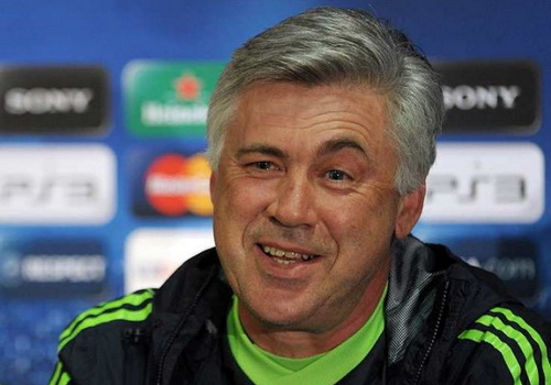 Ancelotti hẹn Pato ở tháng Sáu