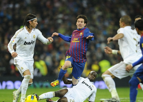 Hàng thủ của Real luôn khiếp sợ Messi