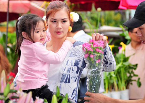 Tết bận rộn của hoa khôi bóng chuyền