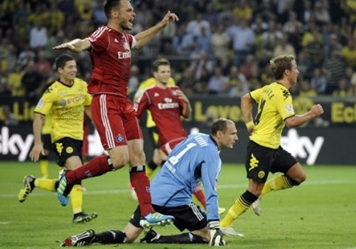 21h30 ngày 22/1, Hamburg vs Borussia Dortmund: Cuộc sống không Goetze