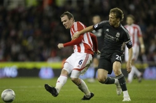 Lucas trở lại Liverpool sau ca phẫu thuật