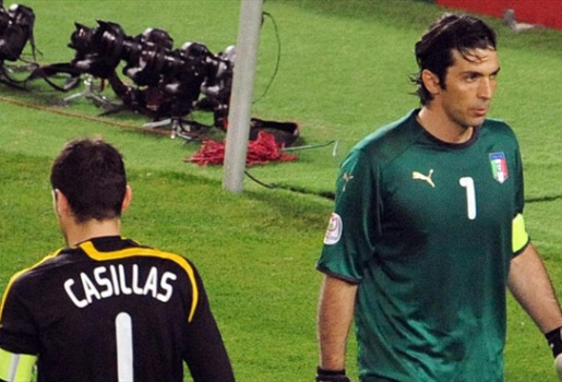 Buffon là thủ môn hay nhất thế giới 25 năm qua