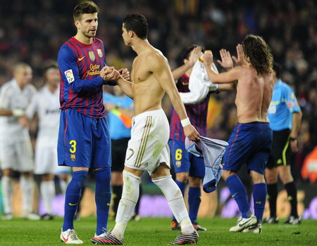 Chùm ảnh: Barcelona tiễn biệt Real Madrid rời khỏi Cúp Nhà Vua