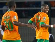 Video CAN 2012:  Zambia hòa Libya 2-2 trong một trận thủy chiến