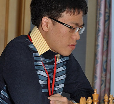 Quang Liêm đánh bại đối thủ người Brazil