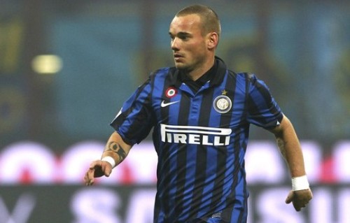 Sneijder muốn nghe lời giải thích của Ranieri