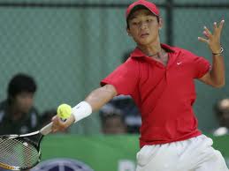 Nguyễn Hoàng Thiên giành quyền vào vòng ba giải quần vợt U-18 ITF New Zealand 2012.