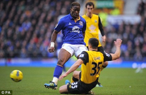 Biến động lực lượng ở Spurs trước thời hạn chót