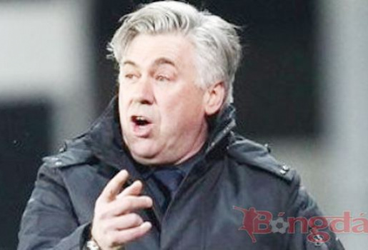 Ancelotti nhận chứng chỉ cứu hộ