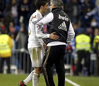 Vì sao Sahin “mất tích”?