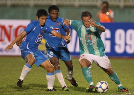 Vòng 4 Super League 2012 :Hoàng Anh Gia Lai 0 - 2 Navibank Sài Gòn