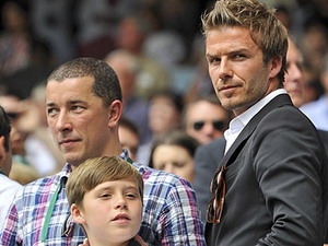 Beckham bị đuổi khỏi sân trong trận đấu thiếu nhi