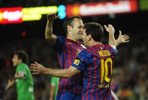 Messi và Iniesta suýt gia nhập… Rangers
