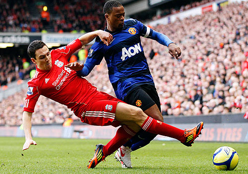 Nóng bỏng ở Old Trafford