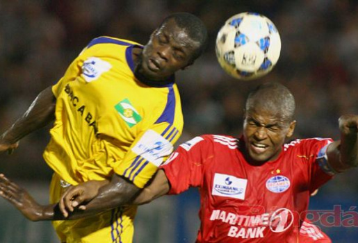 Becamex Bình Dương 0-0 Sông Lam Nghệ An: Bữa tiệc không bàn thắng