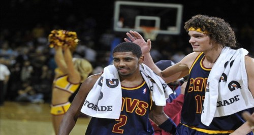 Kyle Irving vẫn chưa hoàn toàn bình phục, Cavaliers lại mất thêm Varejao