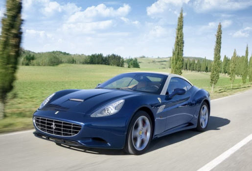 Ferrari California 2013 - Siêu xe công suất lớn và giá rẻ