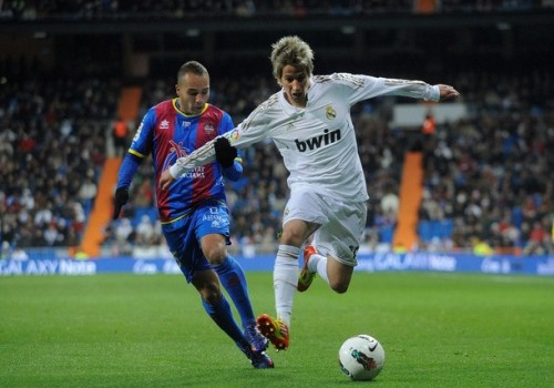 5 điều khiến Mourinho chưa hài lòng ở Real