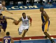 Video NBA: Pha ghi điểm đầy ngẫu hứng của Iguodala