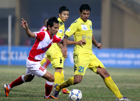 Tân binh Kiên Giang sớm lo “chạy lũ”