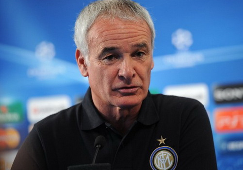 Đêm nay Ranieri chiến đấu với “tối hậu thư”