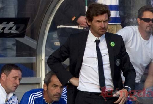 Kẻ “bảo kê” Stamford Bridge