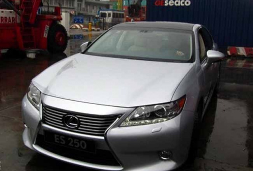 Tóm gọn 2013 Lexus ES 250