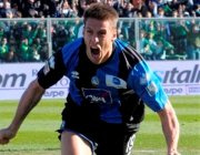 Video Serie A: Denis tỏa sáng giúp Atalanta hủy diệt Roma