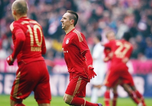 Ribery nuôi hy vọng vô địch cho Bayern: Từ tội đồ thành người hùng