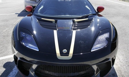 Kimi Raikkonen được giao trọng trách ra mắt xe mới