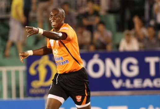 Vòng 10 giải V-League 2012: Vissai Ninh Bình buộc Sài Gòn FC nếm mùi thất bại