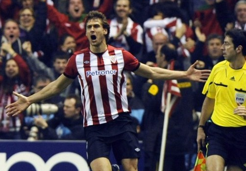 M.U nên mua Fernando