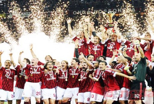 Lịch sử chống lại Milan