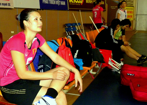 Kim Huệ gặp lại đội bóng cũ