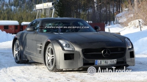 Mercedes-Benz SLS AMG Black Series lộ diện trên đường thử