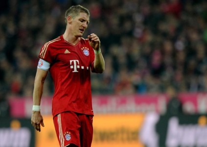 Bayern dâng Đĩa bạc cho Dortmund