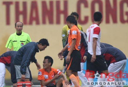 Sài Gòn FC trả giá đắt cho 3 điểm ở Lạch Tray